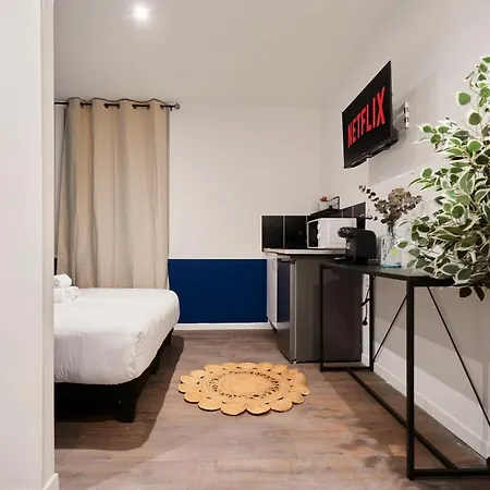 Ng Prestige - Lille I Jouffroy - Netflix - Wifi * 鲁贝